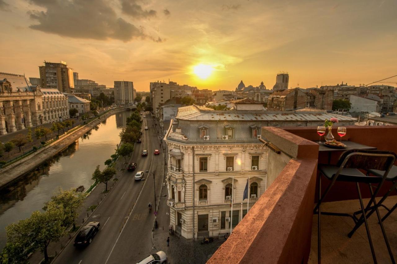 Baroque Splendor: Breathtaking Views & Design Bucareste Exterior foto
